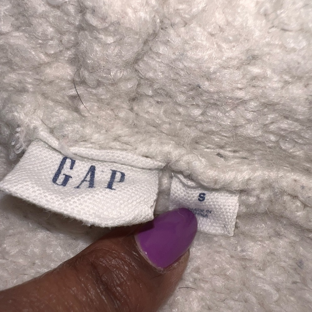 GAP🦎Button Down Sweater🌵 - Picture 6 of 6